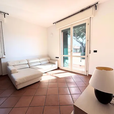 Cn034 - Cesenatico, Ampio Trilocale Con Balcone A 100mt Dal Mare Apartament