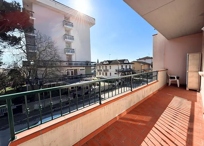 Apartament Cn034 - Cesenatico, Ampio Trilocale Con Balcone A 100mt Dal Mare *
