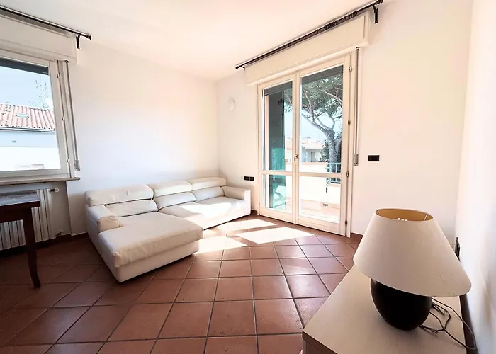 Cn034 - Cesenatico, Ampio Trilocale Con Balcone A 100mt Dal Mare Apartament